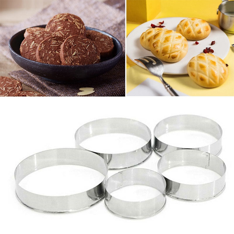 Stainless Steel Round Pastry Cutter Set (5pcs) by HitMyNeed