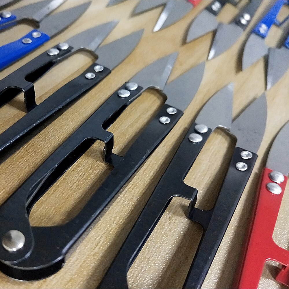 Stainless Steel Sewing Nippers Thread Snips by HitMyNeed