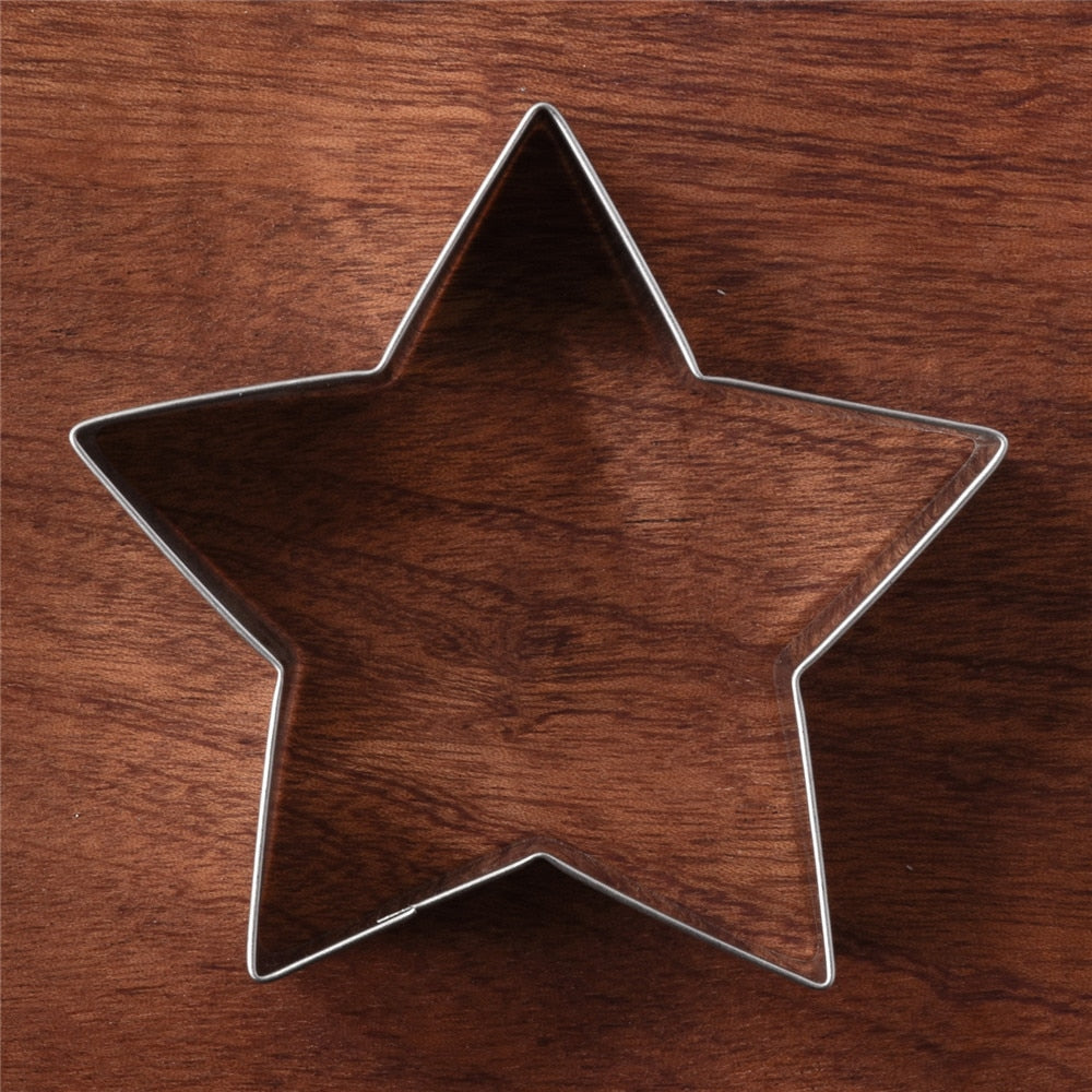 Star Cookie Cutters Set of 3 - Stainless Steel by HitMyNeed