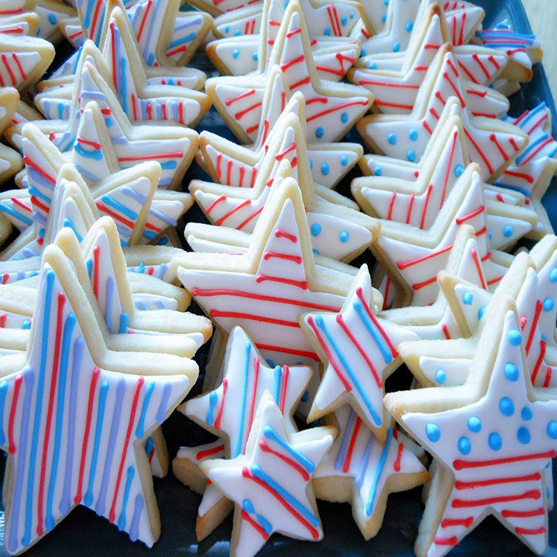 Star Cookie Cutters Set of 3 - Stainless Steel by HitMyNeed