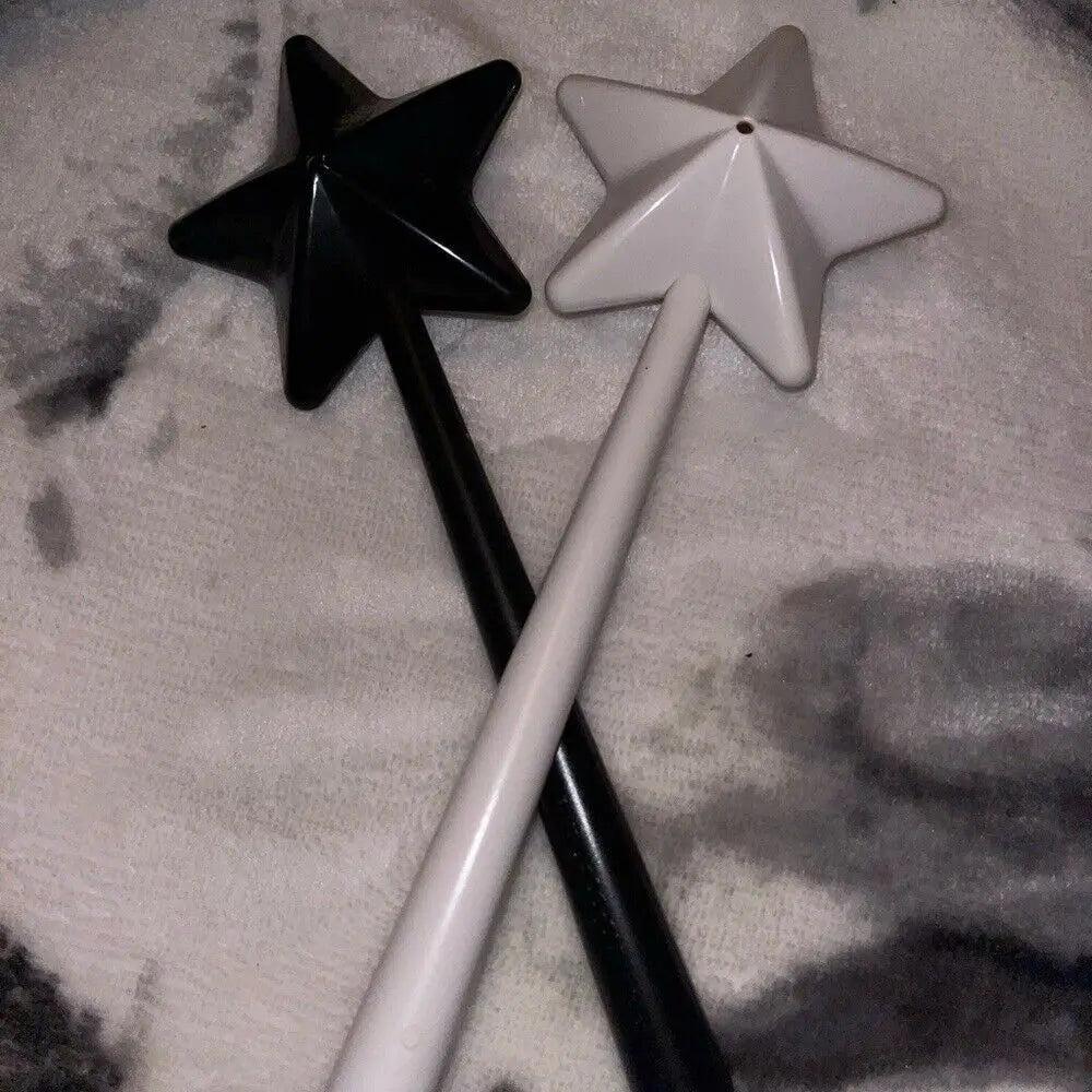 Star Wand Salt and Pepper Shakers 2-Piece Set by HitMyNeed