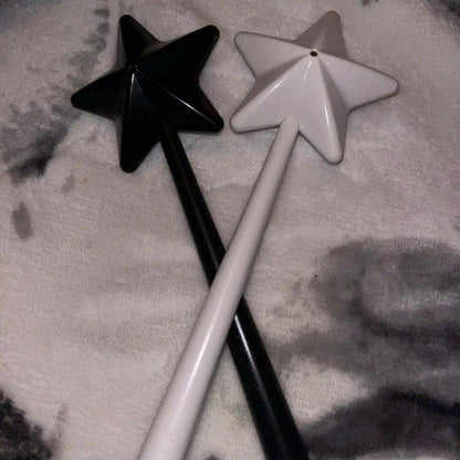Star Wand Salt and Pepper Shakers 2-Piece Set by HitMyNeed