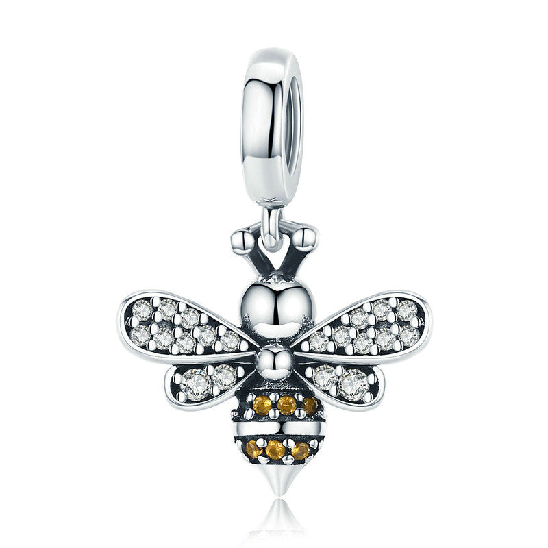 Sterling Silver Bee Charm Bracelet Pendant by HitMyNeed