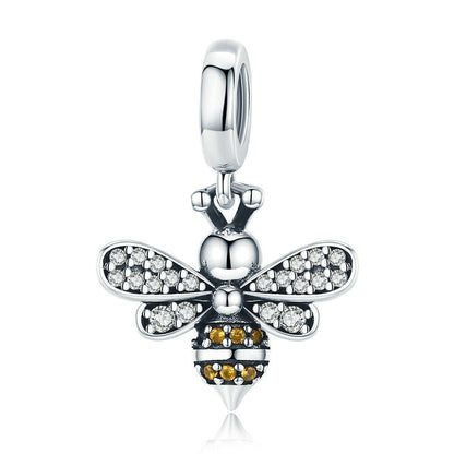 Sterling Silver Bee Charm Bracelet Pendant by HitMyNeed