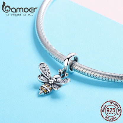 Sterling Silver Bee Charm Bracelet Pendant by HitMyNeed