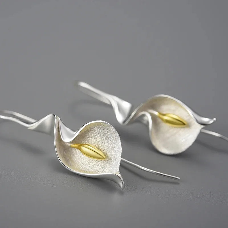 Sterling Silver Calla Lily Dangle Earrings by HitMyNeed