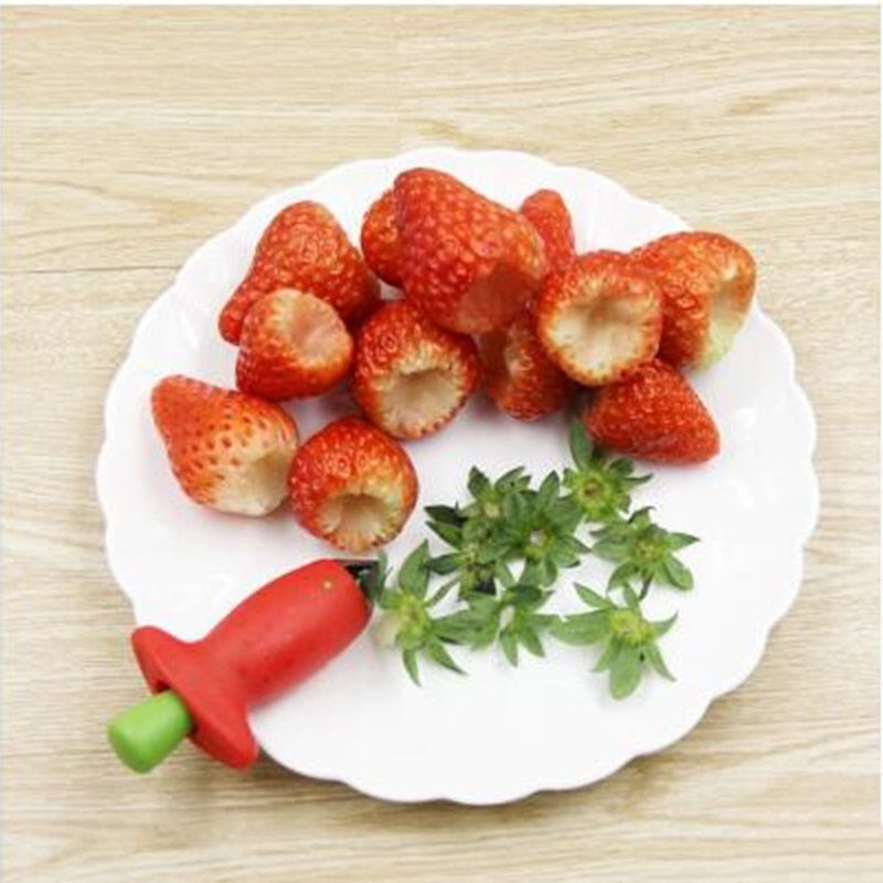 Strawberry Corer Portable Stem Remover Tool by HitMyNeed
