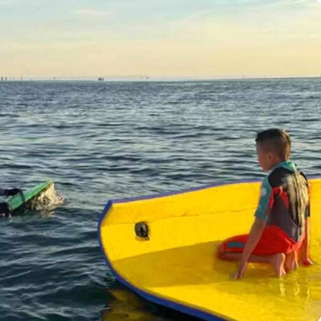 Summer Floating Pad 2-Layer Water Mat 180 x 55 cm by HitMyNeed