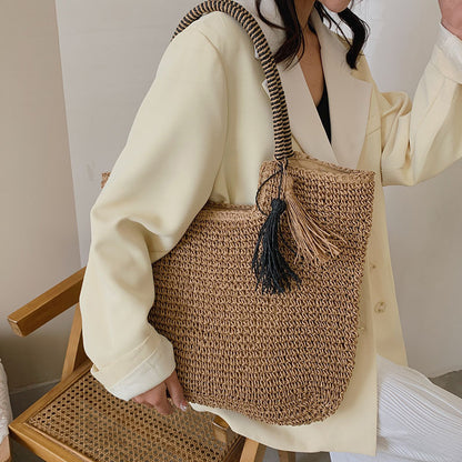 Summer Straw Tote Beach Bag with Zipper Closure by HitMyNeed