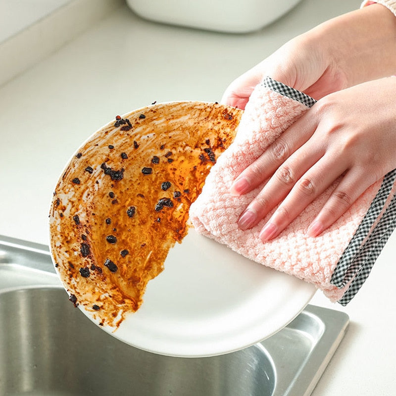 Super Absorbent Microfiber Kitchen Cloths (5 Pack) by HitMyNeed