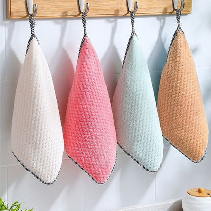 Super Absorbent Microfiber Kitchen Cloths (5 Pack) by HitMyNeed