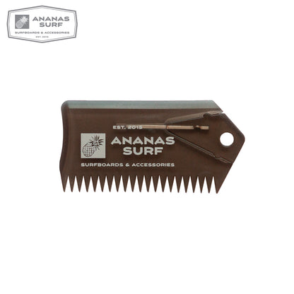 Surfboard Wax Comb with Built-In Fin Key by HitMyNeed