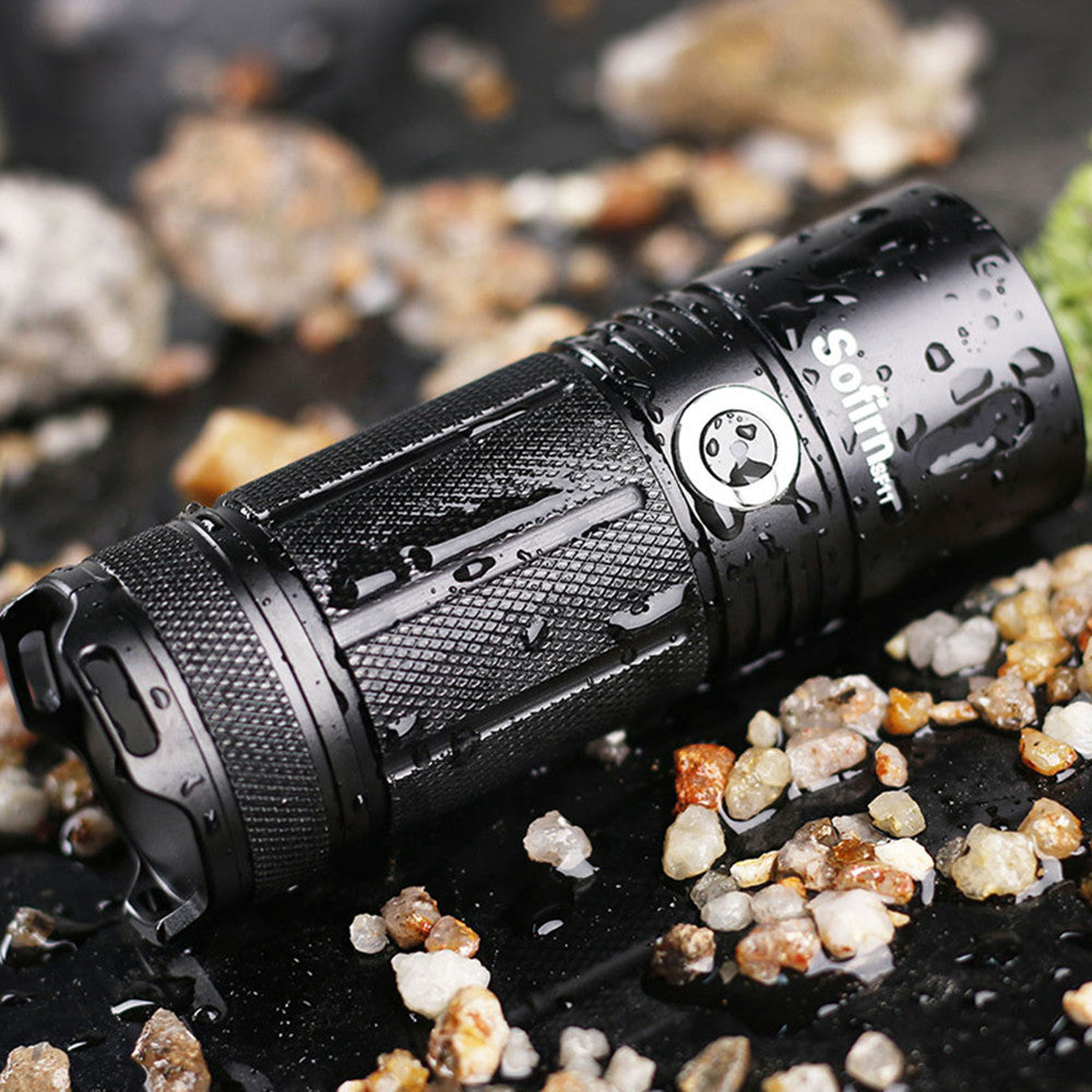 Tactical LED Torch Flashlight 1050 Lumens by HitMyNeed