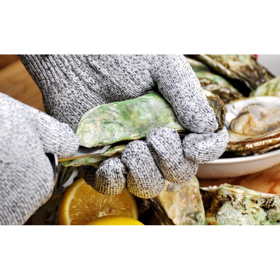 Tearproof Oyster Shucker Gloves (1 Pair) by HitMyNeed