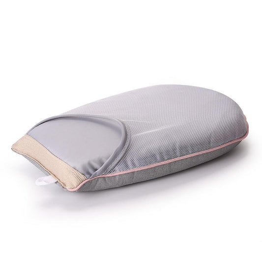 Temperature Resistant Ironing Glove for Safe Pressing by HitMyNeed