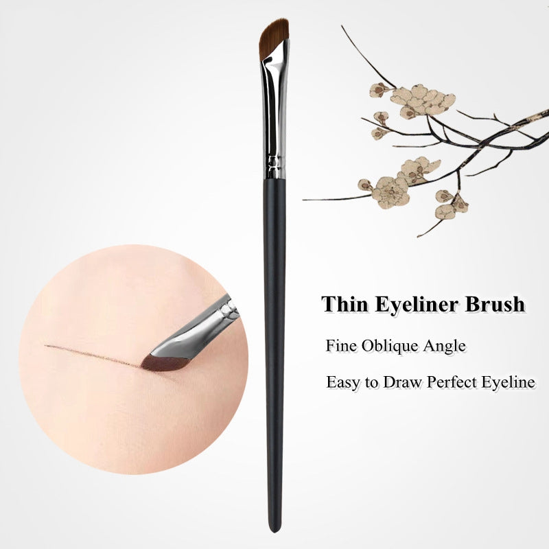 Thin Angled Eyeliner Brush for Precise Liner by HitMyNeed