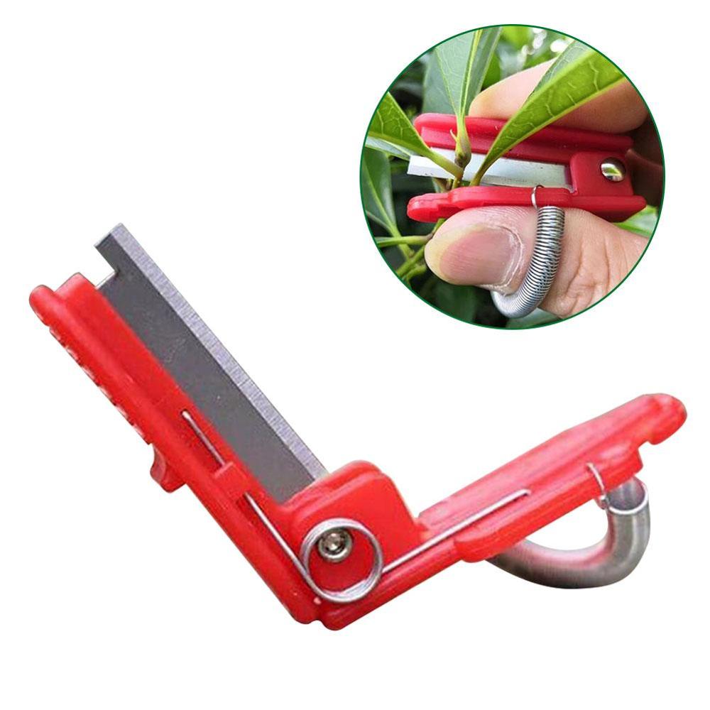 Thumb Knife Cutter Harvesting Tool by HitMyNeed