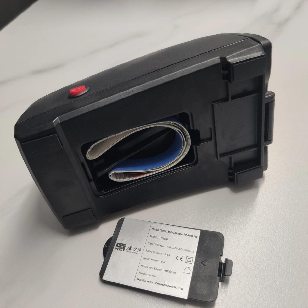 Top Level TG2002 Electric Belt Knife & Ceramic Sharpener by HitMyNeed