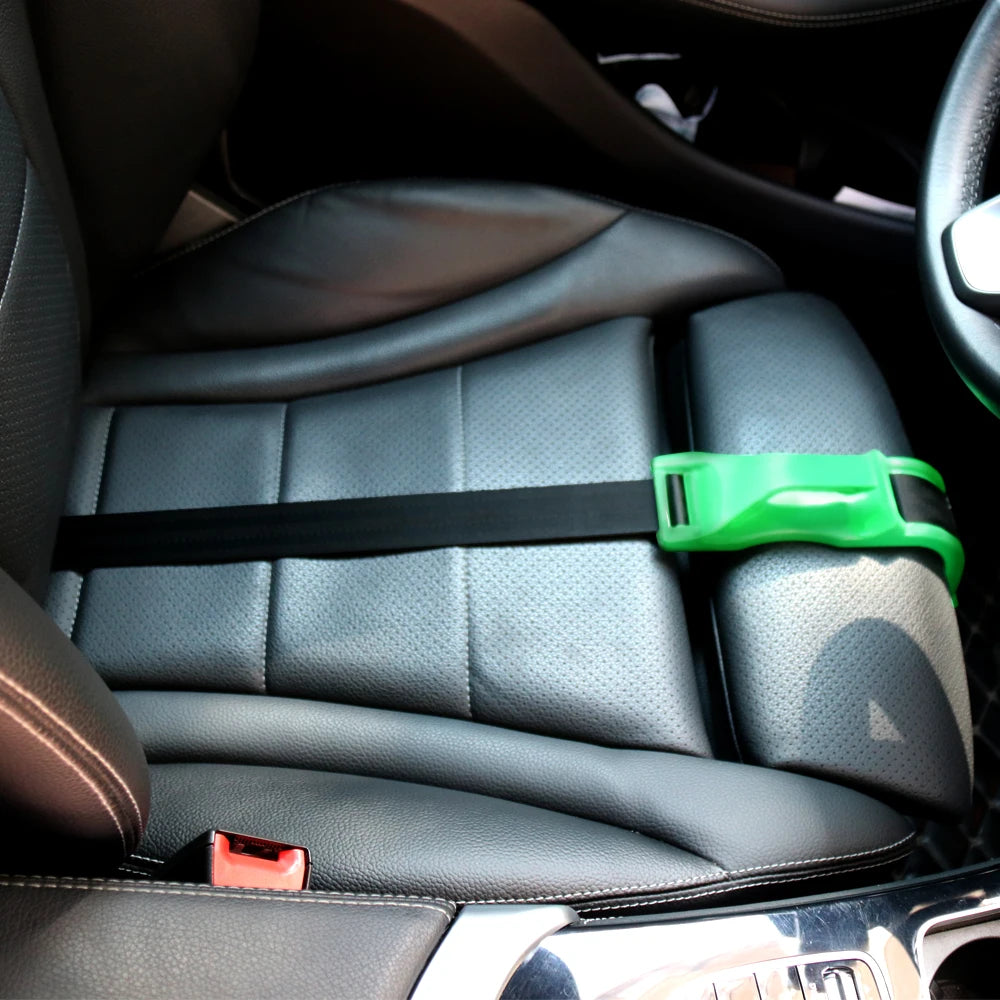 Universal Maternity Car Seat Belt Adjuster by HitMyNeed
