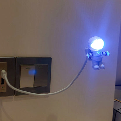 USB Astronaut Reading Light Lamp with Flexible Neck by HitMyNeed