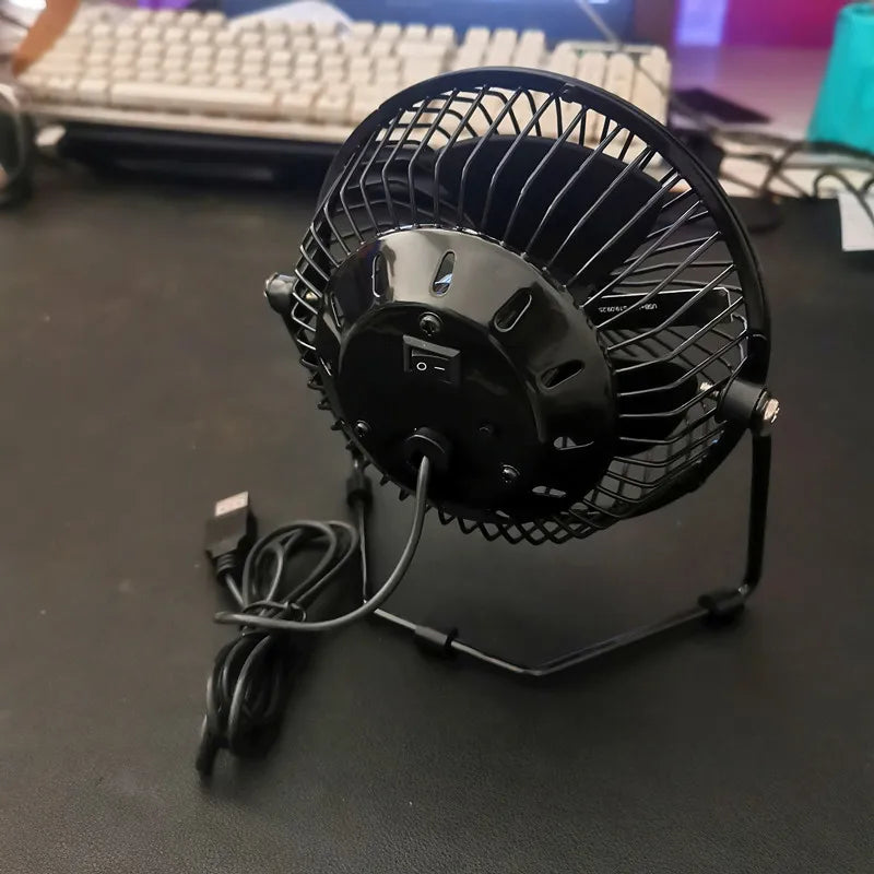 USB Desk Fan with LED Clock & Temperature Display by HitMyNeed