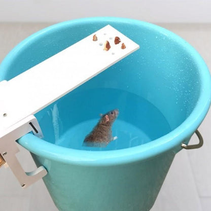Walk the Plank Humane Mouse Trap Plank by HitMyNeed