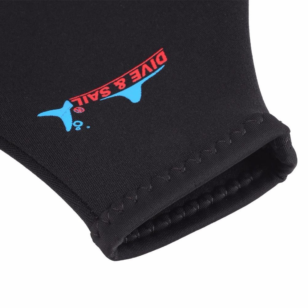 Webbed Swimming Gloves Hand Flippers by HitMyNeed
