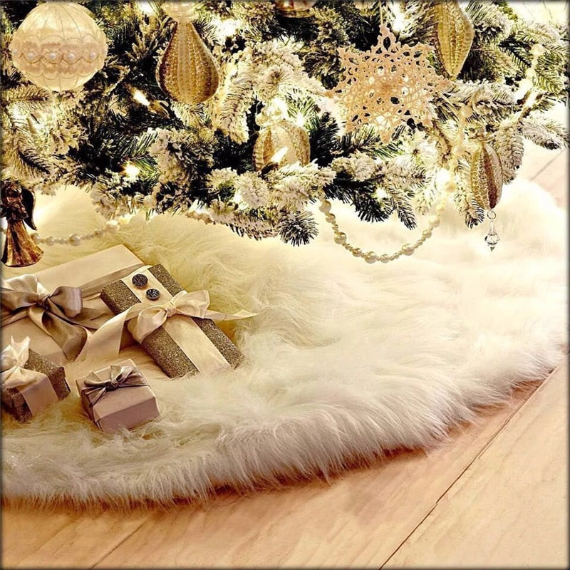 White Faux Fur Christmas Tree Skirt 68cm by HitMyNeed