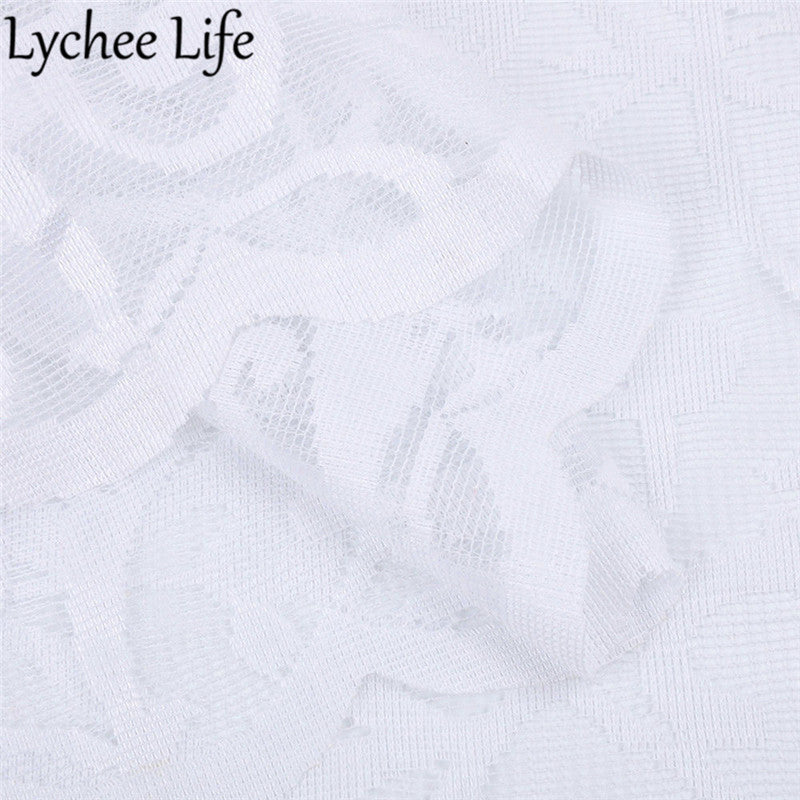 White Long Lace Table Runner 183 x 33 cm by HitMyNeed
