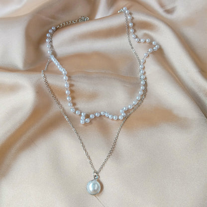 White Pearl Choker & Pendant Necklace Set by HitMyNeed