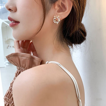 White Pearl Stud Earrings for Women by HitMyNeed
