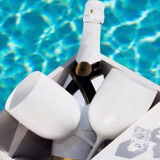 White Plastic Champagne Flutes 480ml (Set of 2) by HitMyNeed