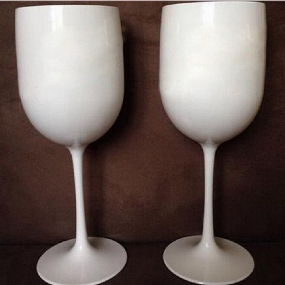 White Plastic Champagne Flutes 480ml (Set of 2) by HitMyNeed
