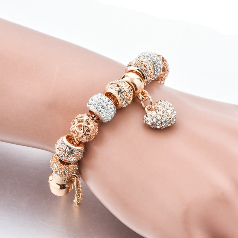 Women's Gold-Tone Heart Charm Bracelet 20cm by HitMyNeed