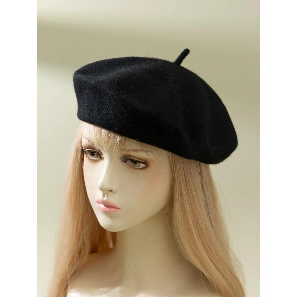 Women's Wool Beret Painter Style Winter Hat by HitMyNeed