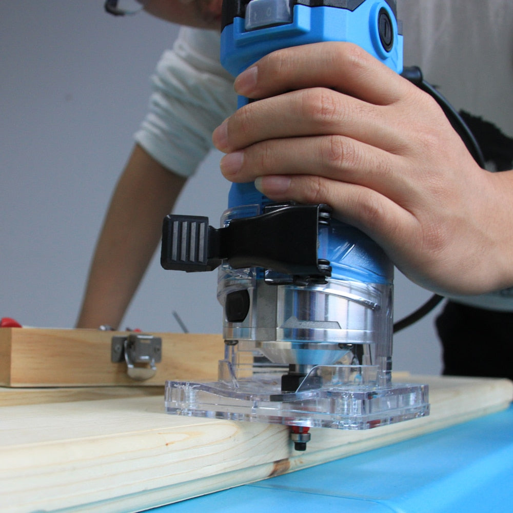 Wood Router 220V 32000RPM with Guides, 1/4" Collet by HitMyNeed