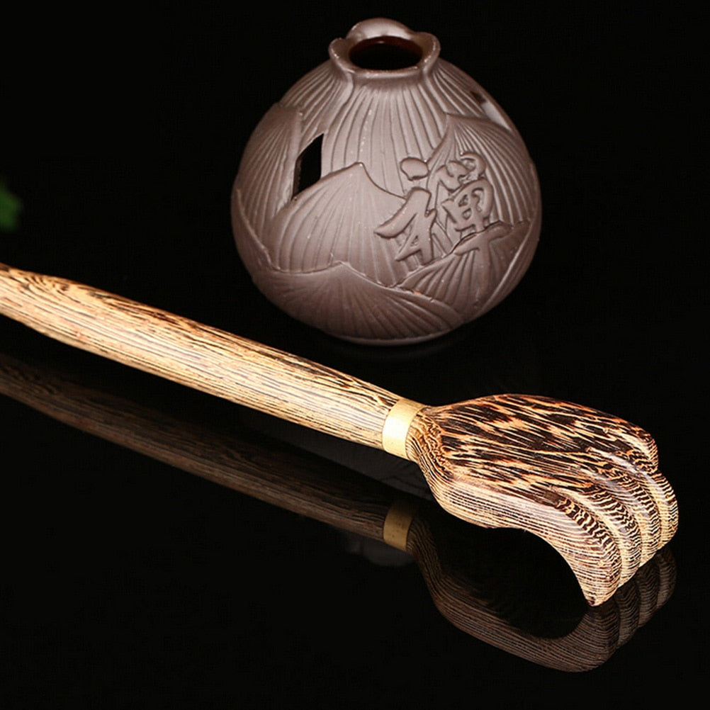 Wooden Back Scratcher with 45cm Long Handle by HitMyNeed