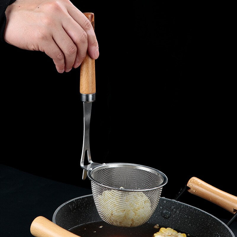 Wooden Handle Ramen Noodle Strainer Basket by HitMyNeed