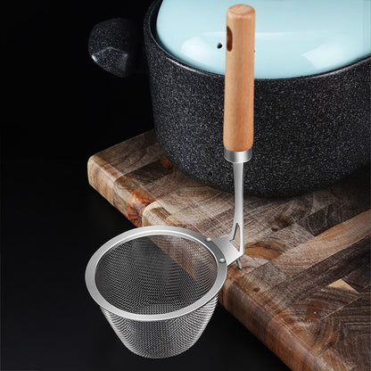 Wooden Handle Ramen Noodle Strainer Basket by HitMyNeed