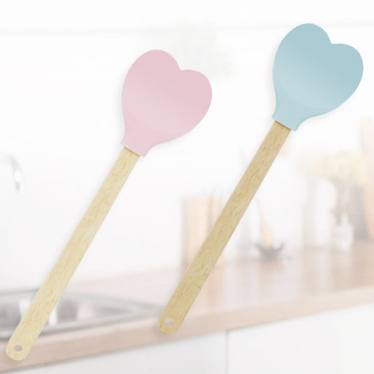 Wooden Handle Silicone Heart Spatula Set by HitMyNeed