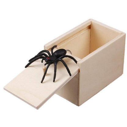 Wooden Jumping Spider Prank Scare Box by HitMyNeed