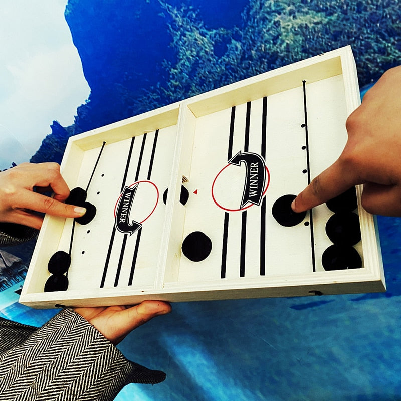Wooden Sling Hockey Board Game for Two Players by HitMyNeed