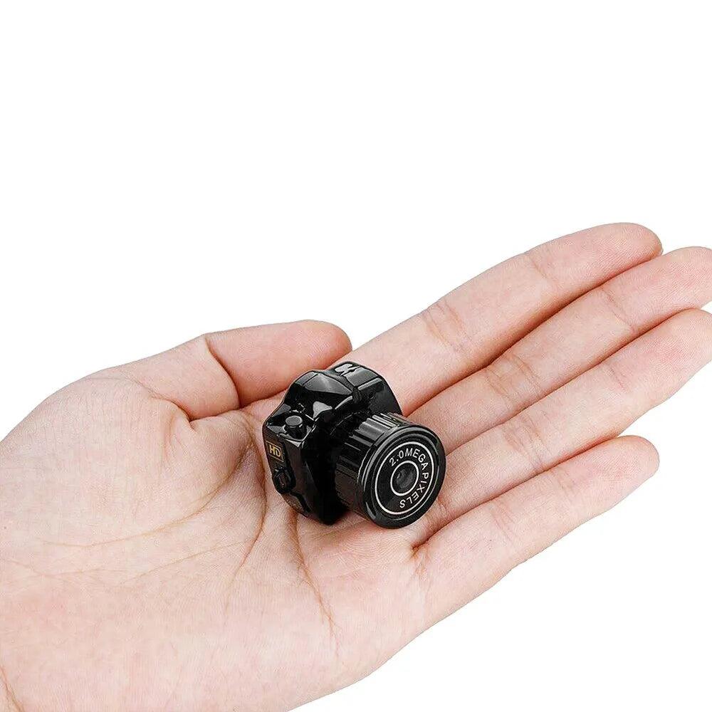 Y2000 Mini HD Camera 720p Micro DVR with Audio by HitMyNeed