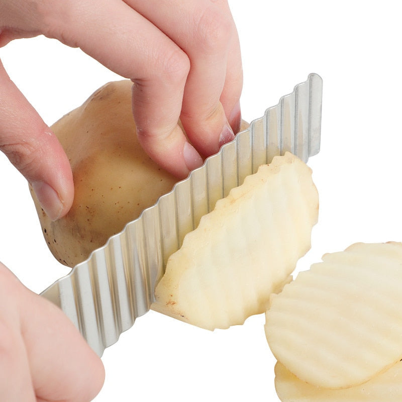 Zig Zag Knife Wavy Potato & Vegetable Slicer by HitMyNeed